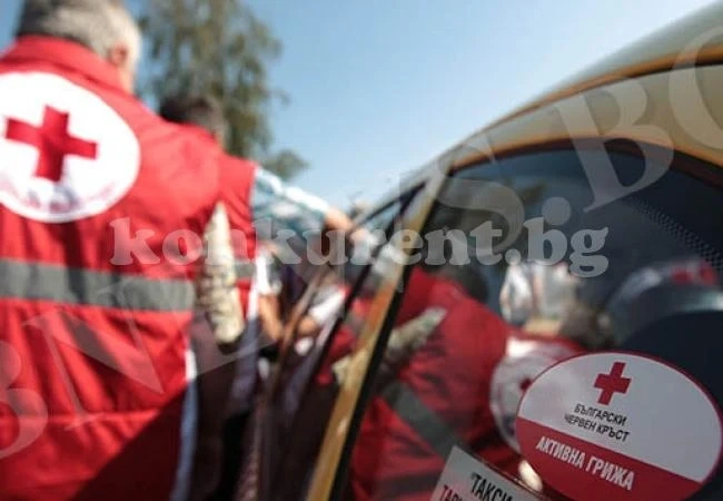 Таксиджии вече ще ни спасяват при катастрофи на пътя
