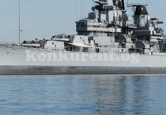 Два бойни кораба на НАТО навлязоха в Черно море