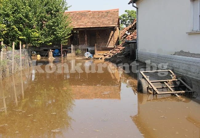 Берковица в потоп в деня на празника си