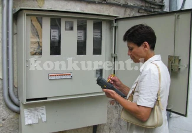 Счупиха 4 електромера в Бяла Слатина