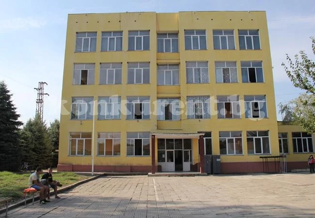 Ремонтират училищата в Мизия