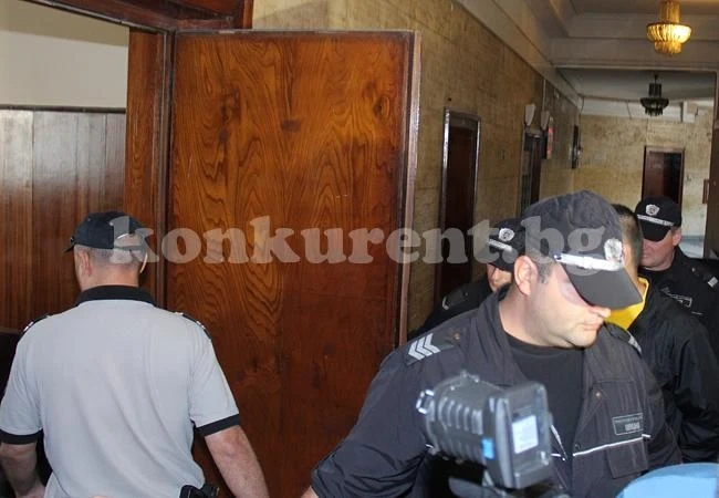Започна делото за банковия обир във Враца