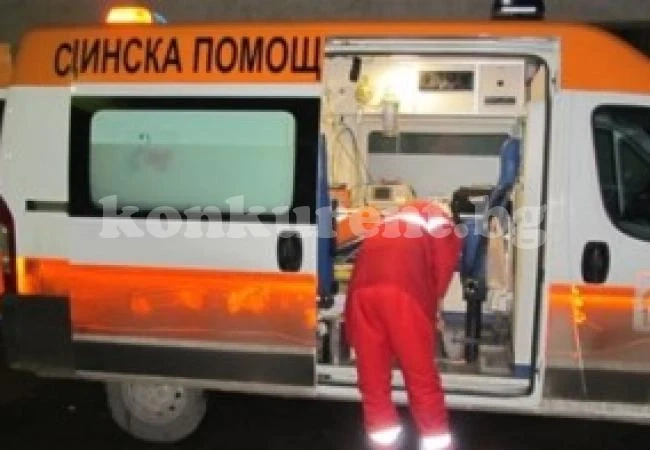 Среднощен екшън! Пребиха мъж в дома му