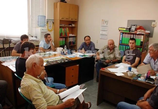 Дисцип глоби и размаха пръст на Бойчиновци