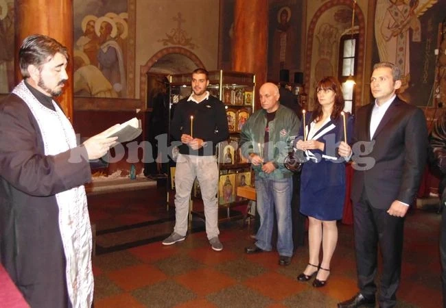 Кандидат депутати се молиха за бездъждие