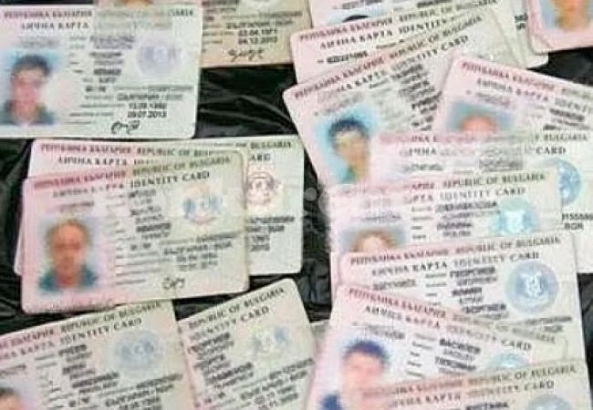 Издават лични карти за изборите