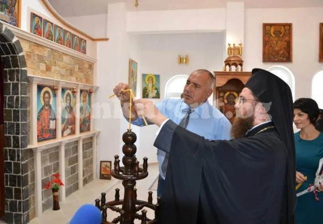 Хората в Говежда вече имат свой храм