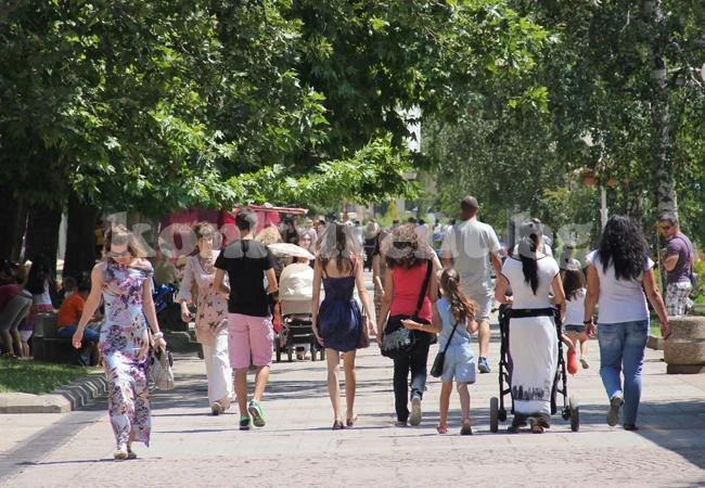 Вълна от безработни залива новото правителство