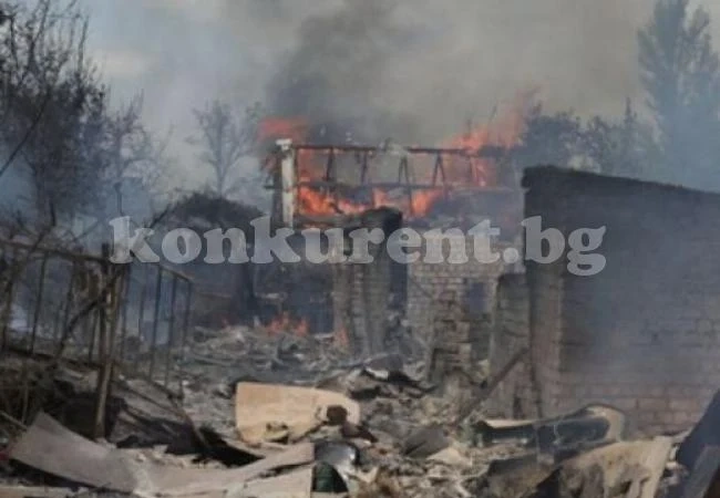 Десет души са загинали след артилерийски обстрел в Донецк