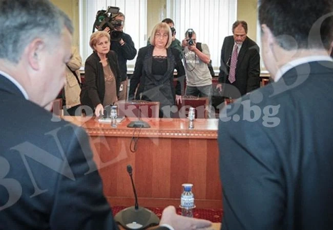 ГЕРБ и БСП не се разбраха за коалиция, спънаха се в 8 приоритета