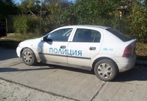 Въоръженият врачанин имал и маска