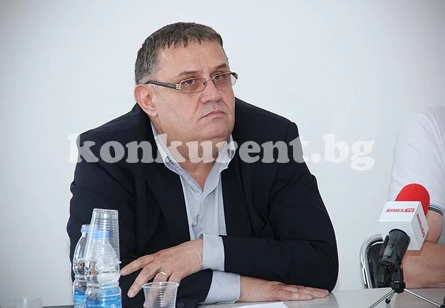 Банчев: Някои партии съществуват само заради ДПС