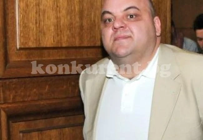 Преместиха Чеци в килиите на доживотниците