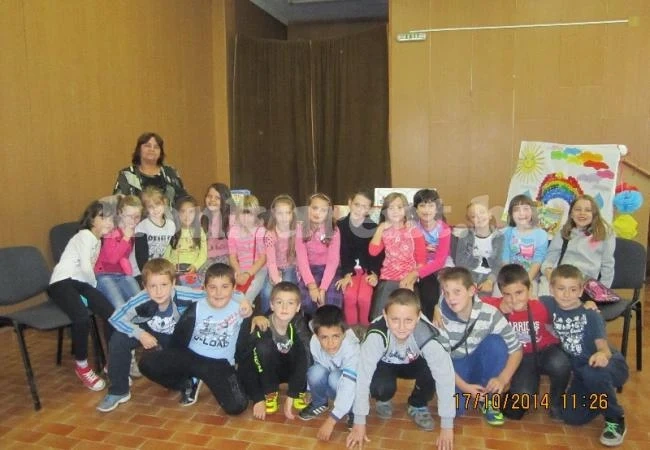 Хлапета четоха Разцветников