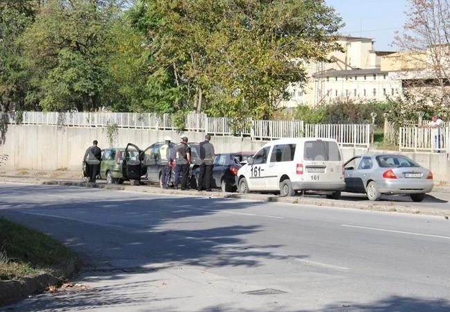 Четири коли се нанизаха във Враца