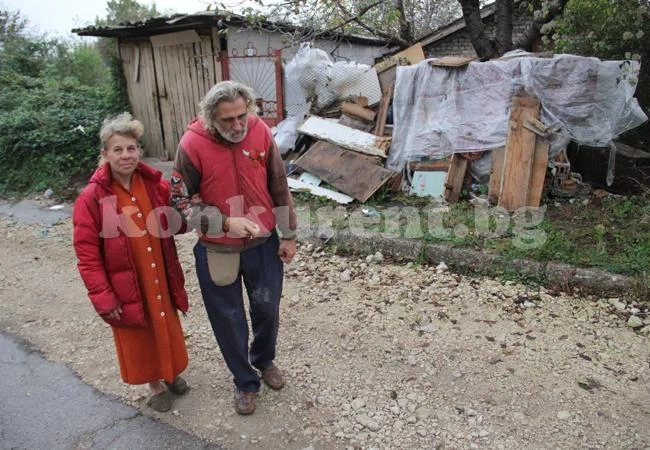 Семейство от Враца тъне в мрак и мизерия 