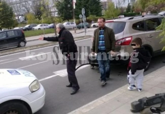 Инкасо кола блъсна джип с дете, бащата плаче: Щеше да го убиеш!