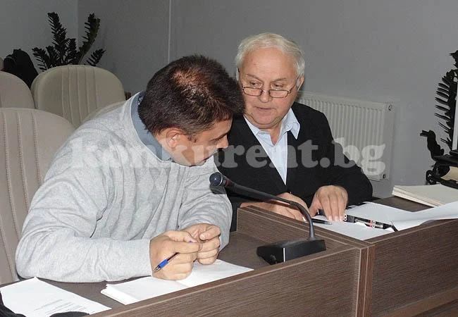 Експерти от ЧЕЗ се срещнаха с потребителите от Врачанско
