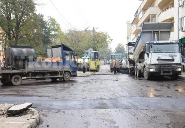 Затварят 2 улици във Враца заради асфалтиране 