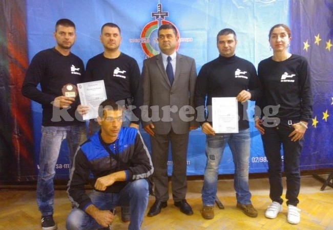 Врачански ченгета влязоха в Топ 3 на турнир по стрелба