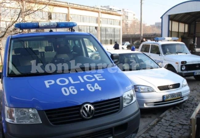 Ученик обирал заведения и магазини във Враца, задържаха го