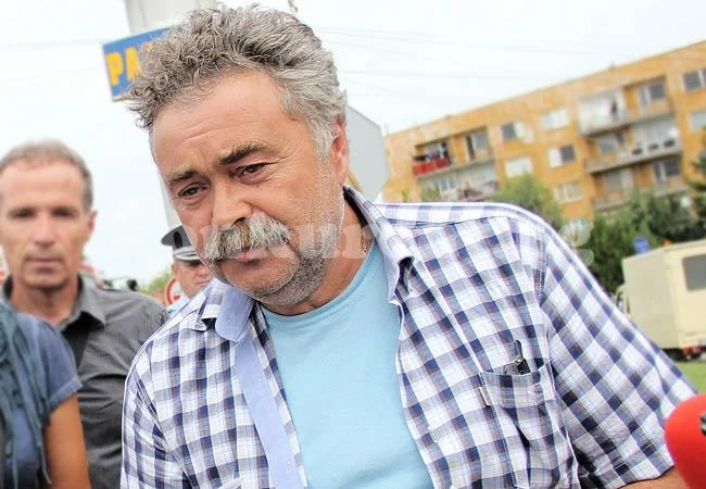 Предложиха кмета на Мизия за награда след наводненията