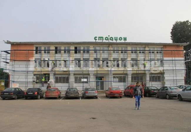 Модернизацията на стадиона върви ударно