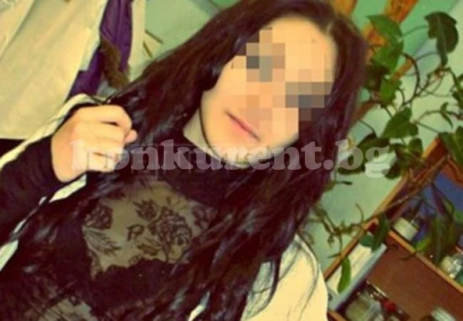 Студенти изровиха труп, за да си вземат сувенири