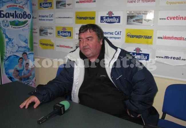 Емил Маринов: Тежко е, но не сме се предали