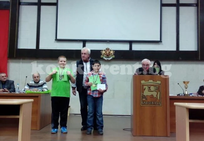 Игнатов и Васова печелят титли по шах