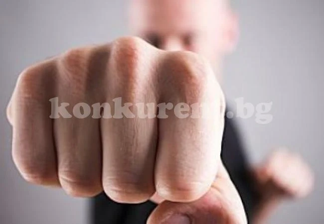 60-годишен тръгна да бие магазинер