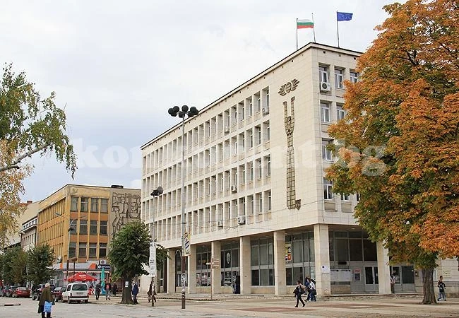 Вдигнаха данъка на недвижимите имоти в Мездра