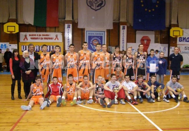 Севера победи драматично Юга в „Мач на звездите”