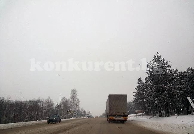 16 ТИР-а заседнаха по пътищата