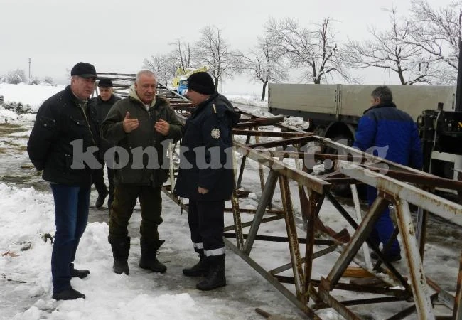 Отлагат мисията на вертолета за утре