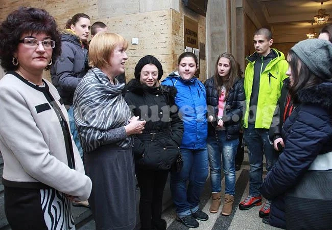 Окръжният съд посрещна ученици от СОУ „Христо Ботев“