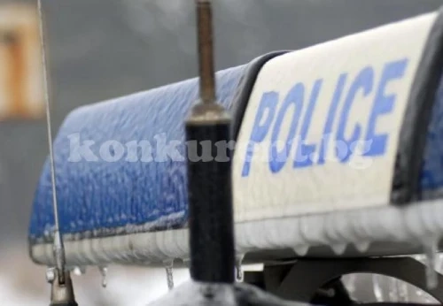 Пловдивчанин катастрофира на заледен път във Враца