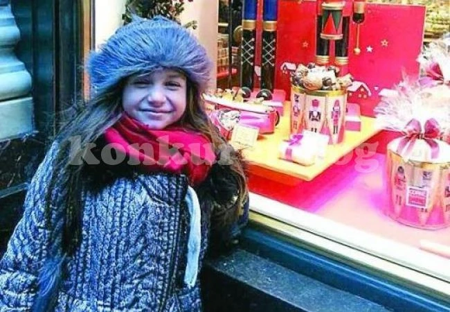 Крисия на ски в Банско за Коледа