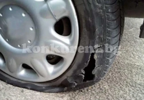 Врачанин е нарязал гумите на автомобил „ДЕУ“