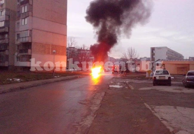Първо в \