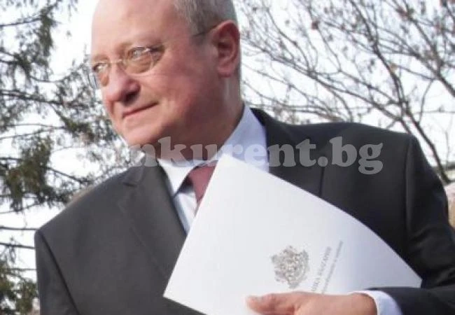 Задължителен 12-и клас влиза в парламента