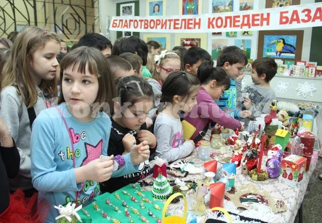 Деца от СОУ „Никола Войводов” помагат на онкоболни съученици