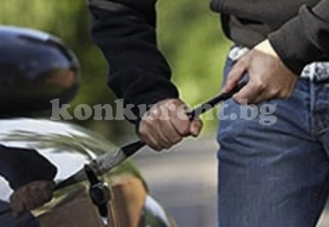 Задържаха сръчен 27-годишен от Люти дол, задигнал е три коли