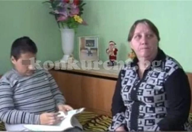 Българската Коледа помага на момченце от Търнава