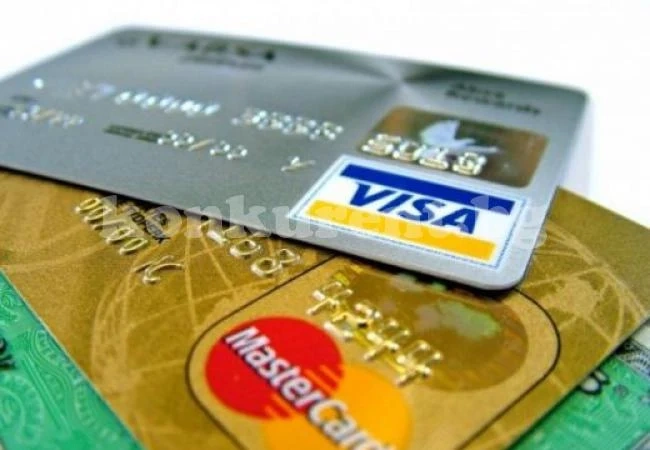 18% ръст на плащанията с карти