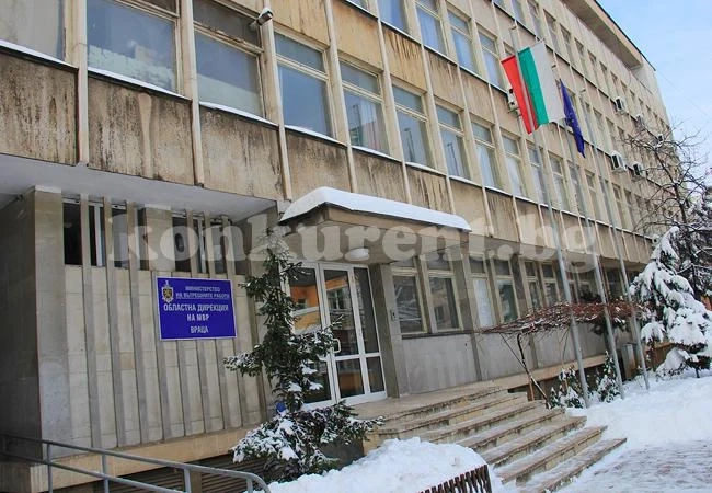 Престъпниците се спотаиха