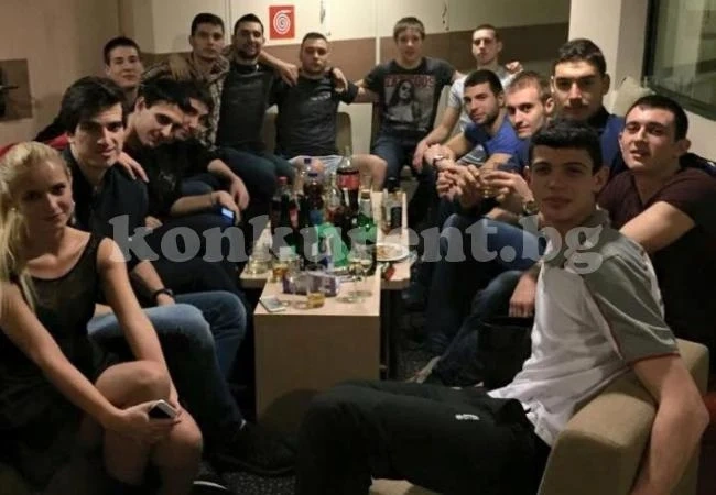 Монтанчани срещнаха новата година с останалите национали