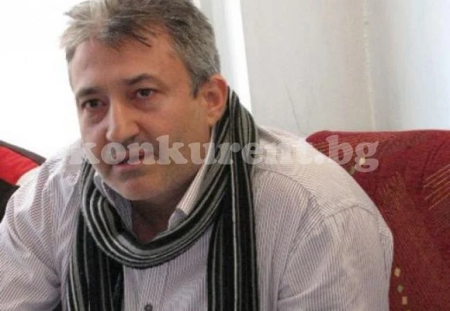 Запалиха колата на Венци Чикагото