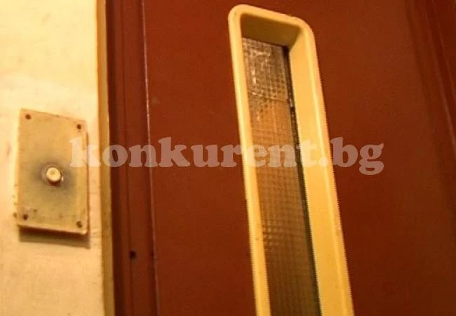 Крадец свали оборудването на асансьор