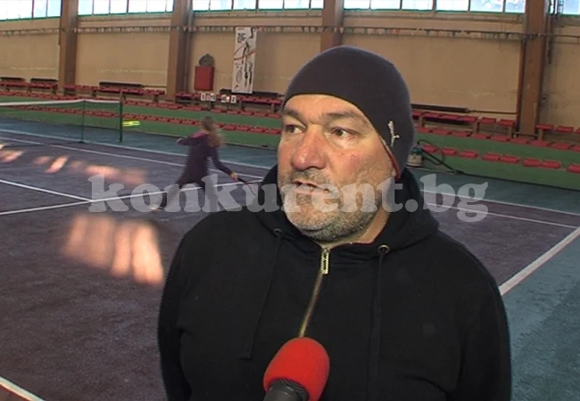 Тенисисти се стягат за състезания